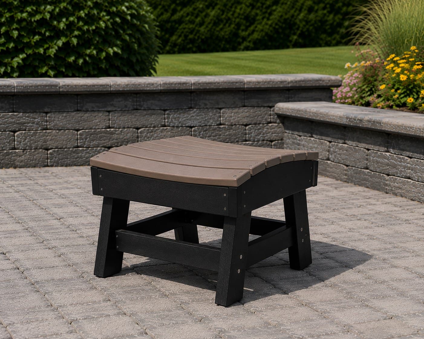 Poly stationary ottoman with a fixed base